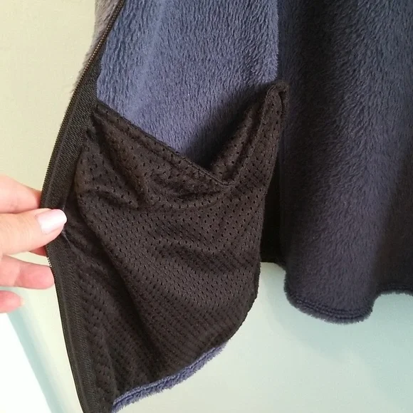 NWOT Patagonia Women's R2  Fleece Jacket SZ LG - Picture 5 of 8